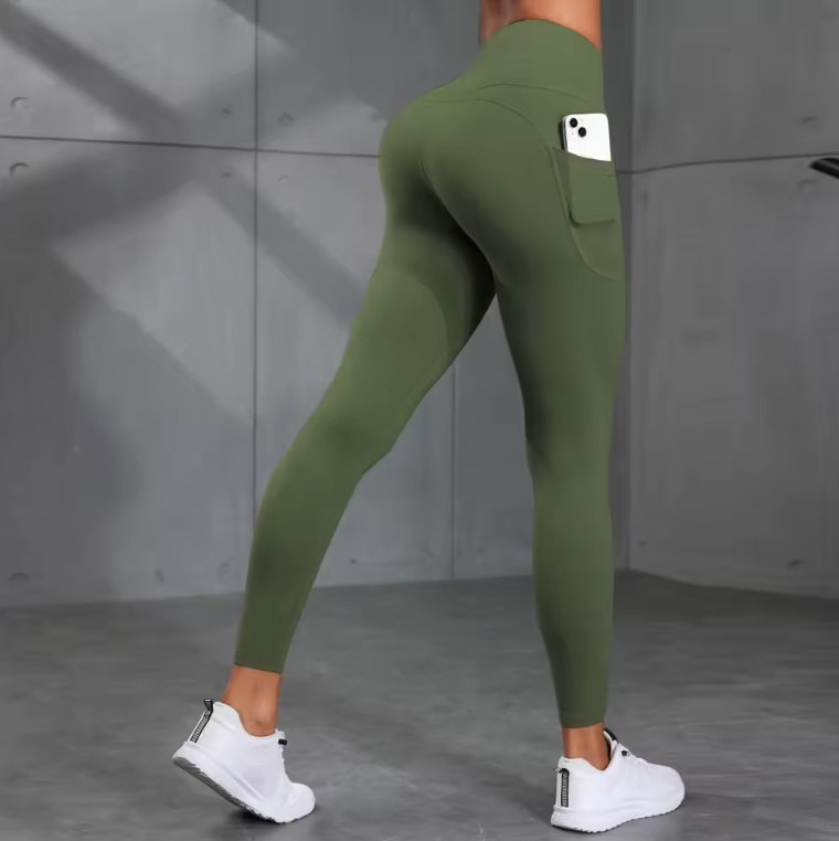 Women's camo pocket sports leggings